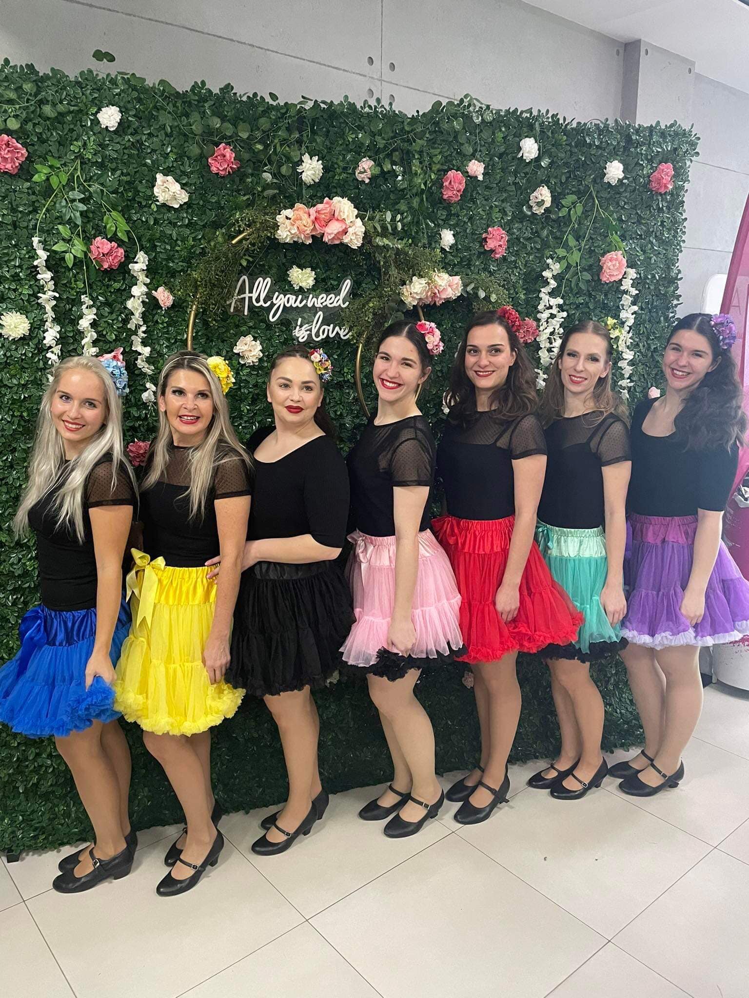 Skupina PARTIČKA pri modernom čepčení